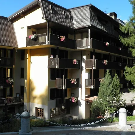 R.t.a. Des Alpes 2 3*